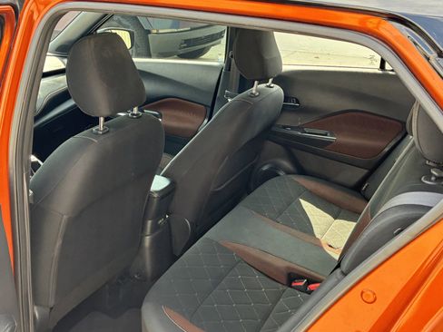 Used 2020 Nissan Kicks SR image 14