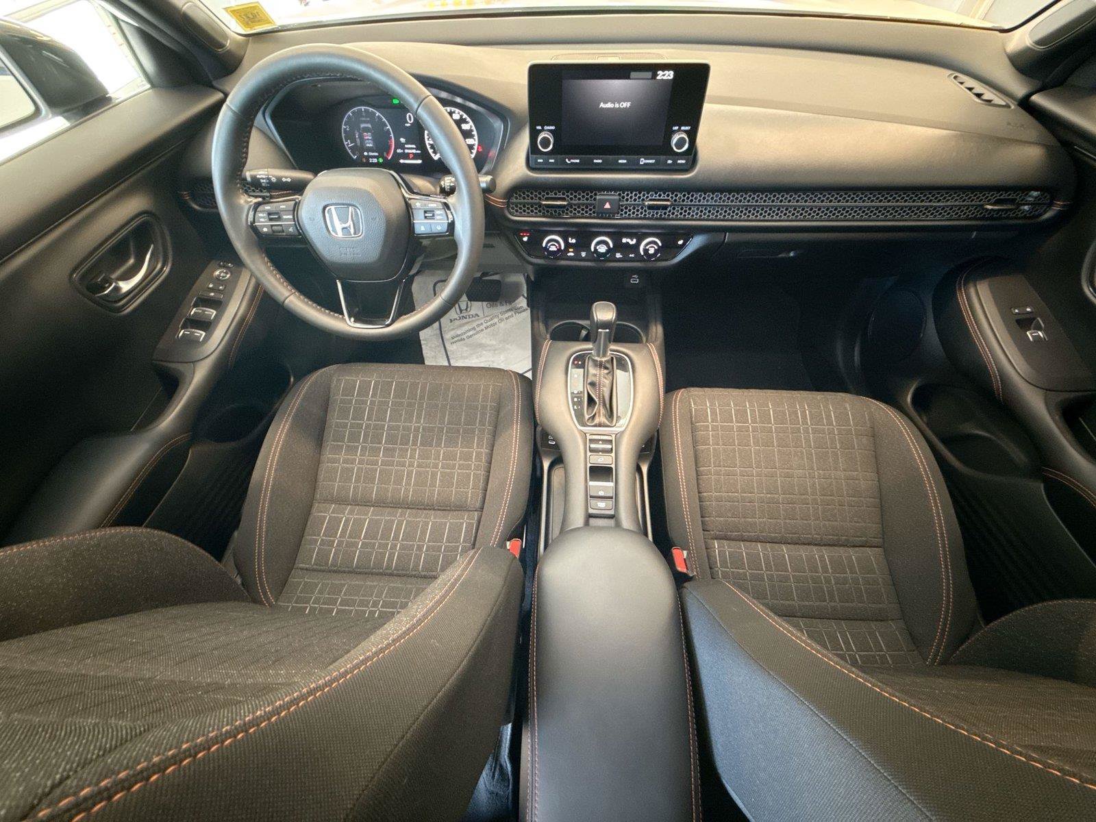 Used 2024 Honda HR-V Sport image 22