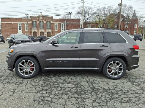 Used 2020 Jeep Grand Cherokee Summit image 4
