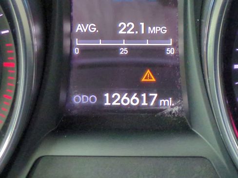 Used 2013 Hyundai Santa Fe Sport w/ Technology Pkg FWD image 27