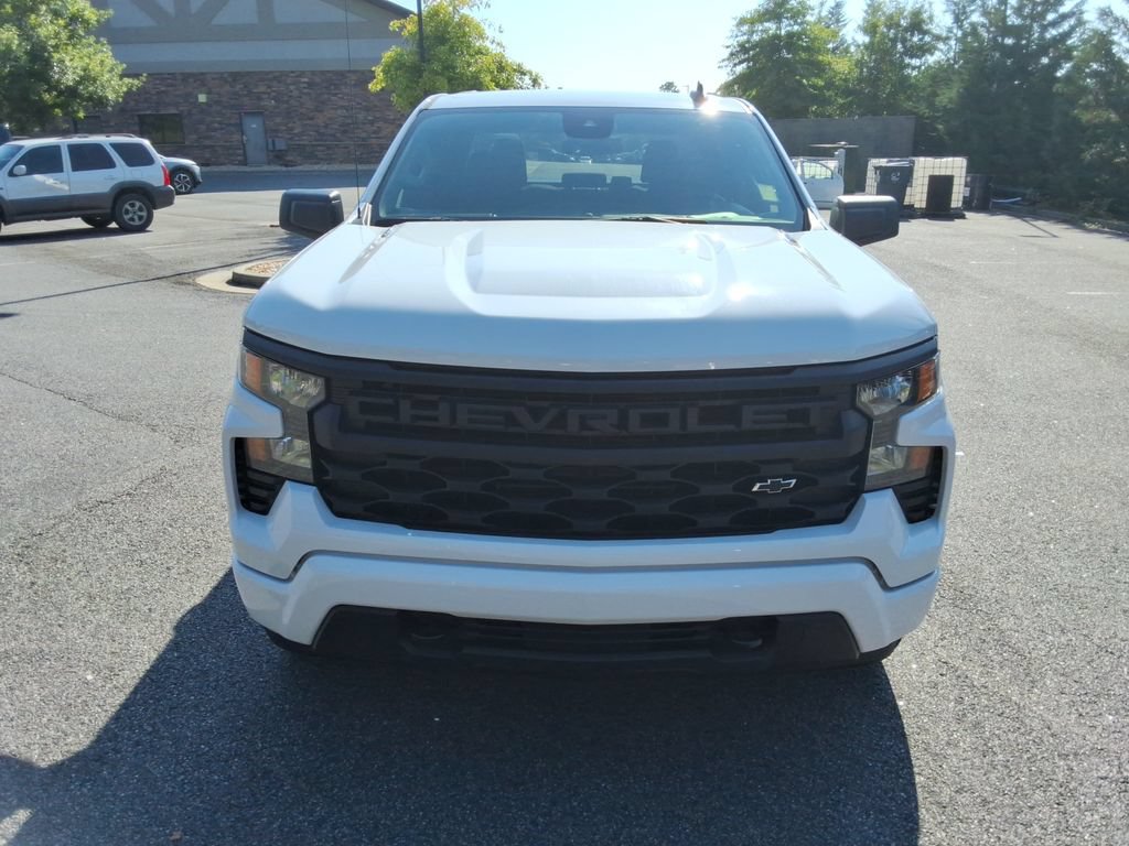 Certified 2025 Chevrolet Silverado 1500 Custom AWD/4WD image 2