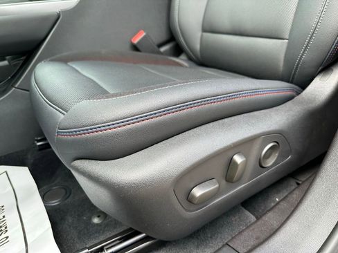 New 2025 Chevrolet Equinox EV RS w/ Convenience Package II FWD image 51