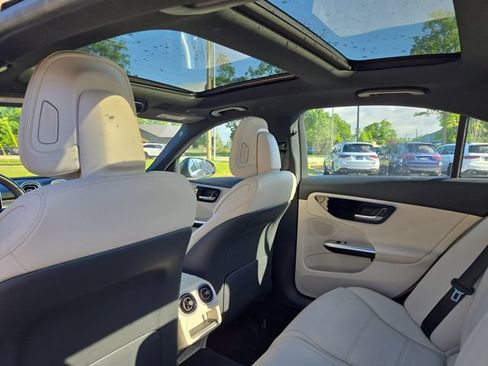 Used 2022 Mercedes-Benz C 300 4MATIC Sedan image 28