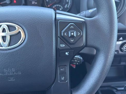 Used 2021 Toyota Tacoma SR AWD/4WD image 20