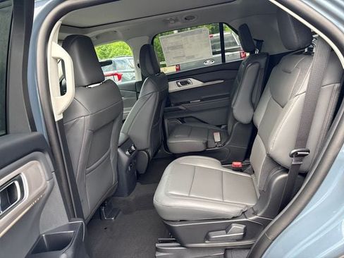 New 2026 Ford Explorer Active w/ Active Comfort Package AWD/4WD image 23