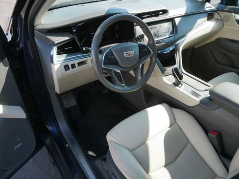 Used 2019 Cadillac XT5 Luxury image 13