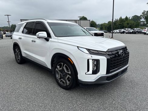 Used 2024 Hyundai Palisade SEL w/ Premium Package AWD/4WD image 11