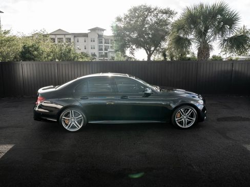 Used 2019 Mercedes-Benz E 63 AMG S image 26