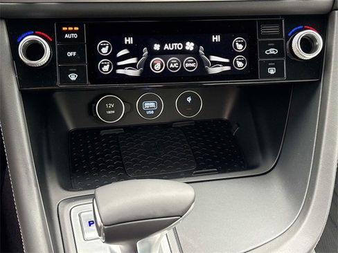 Used 2025 Genesis G70 3.3T Advanced w/ Sport Prestige Package image 19