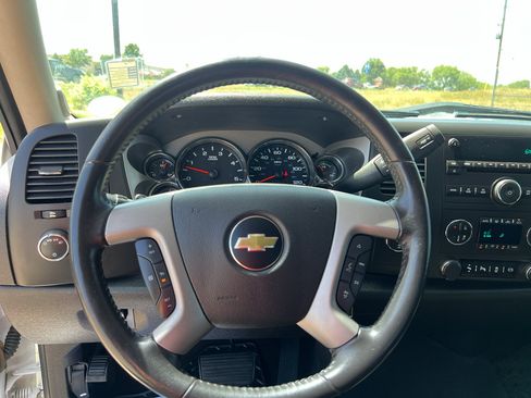 Used 2014 Chevrolet Silverado 3500 LT w/ Interior Plus Package AWD/4WD image 27