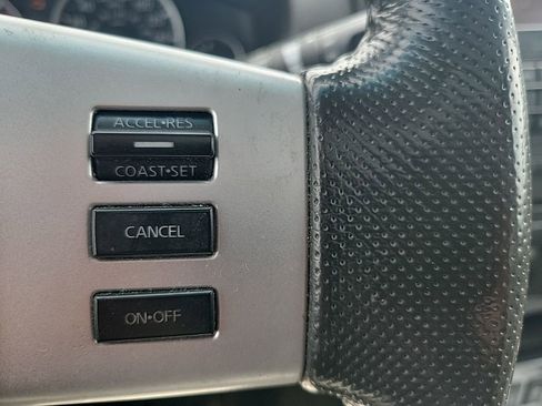 Used 2012 Nissan Pathfinder Silver image 14