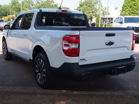 Certified 2023 Ford Maverick Lariat w/ Lariat Luxury Package FWD image 5