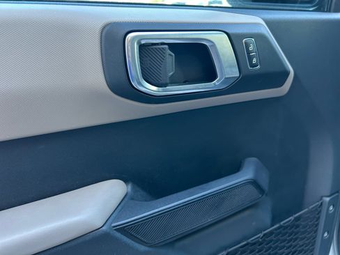 Used 2023 Ford Bronco Big Bend image 11
