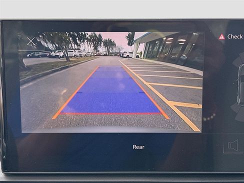 Used 2022 Audi Q5 2.0T Premium w/ Convenience Package image 15