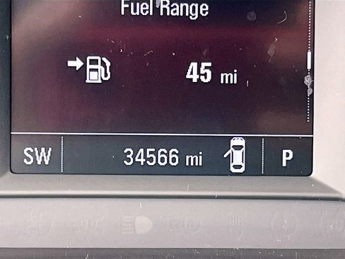 Used 2021 Chevrolet TrailBlazer LT w/ Convenience Package image 12