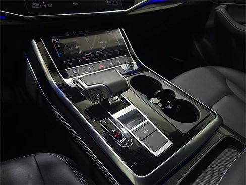 Certified 2025 Audi Q7 2.0T Premium Plus w/ Premium Plus Package image 26