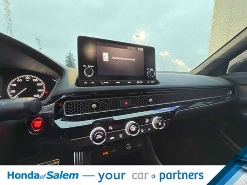 Used 2024 Honda Civic Sport image 18