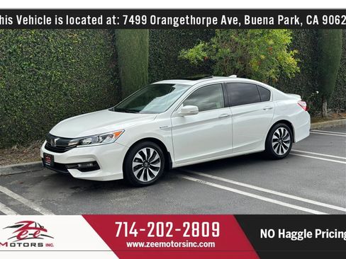 Used 2017 Honda Accord EX-L image 11