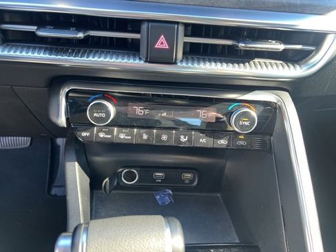 Used 2023 Kia K5 EX w/ EX Premium Package image 13