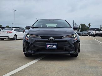 Used 2023 Toyota Corolla LE FWD video 2