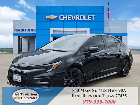 Used 2024 Toyota Corolla SE FWD image 1