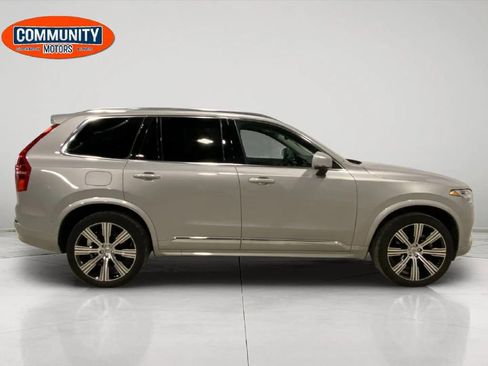 Used 2023 Volvo XC90 B6 Ultimate image 9