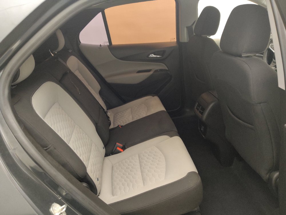 Used 2020 Chevrolet Equinox LS FWD image 19