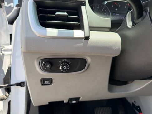 Used 2020 GMC Terrain SLE FWD image 13