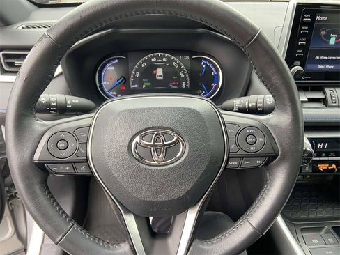 Used 2021 Toyota RAV4 XSE image 33