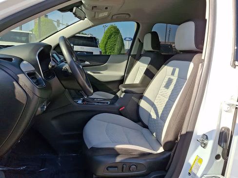 Used 2018 Chevrolet Equinox LT AWD/4WD image 12