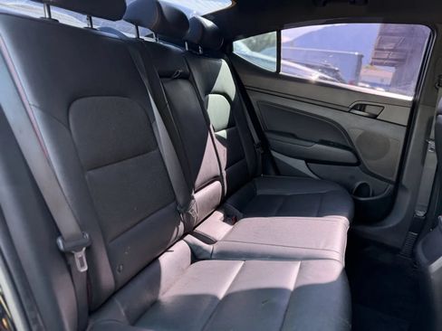 Used 2017 Hyundai Elantra Sport FWD image 18
