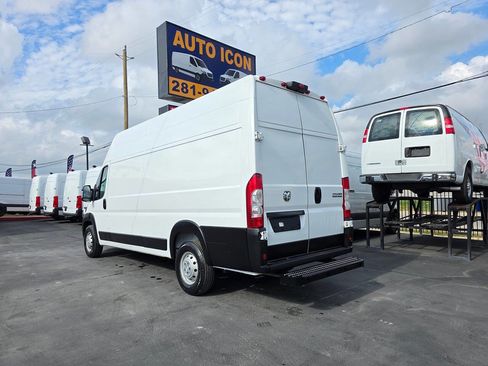 Used 2023 RAM ProMaster 3500 w/ Lane Management Group image 2