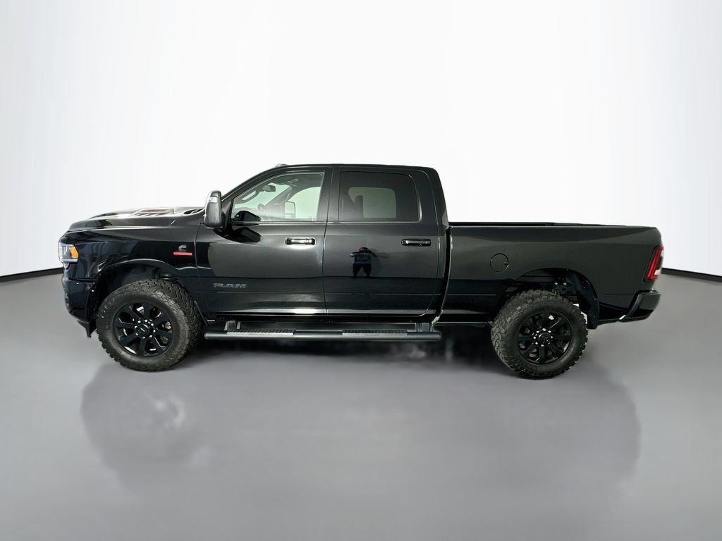 Used 2023 RAM 2500 Laramie w/ Night Edition AWD/4WD image 4
