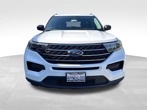 Used 2021 Ford Explorer XLT RWD image 8