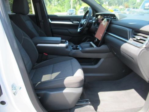 Used 2026 GMC Terrain Elevation FWD image 10