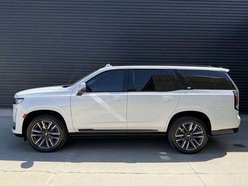 Used 2024 Cadillac Escalade Sport Platinum AWD/4WD image 9