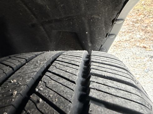 Used 2021 Lincoln Nautilus Reserve w/ Cargo Utility Package image 18