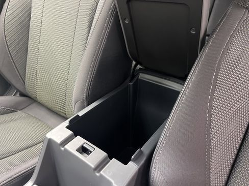 Used 2024 Subaru Crosstrek 2.0i Premium image 26