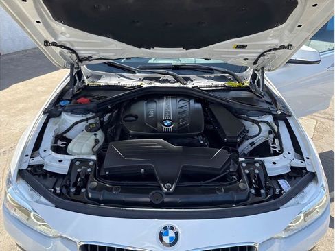 Used 2018 BMW 328d Sedan RWD image 23