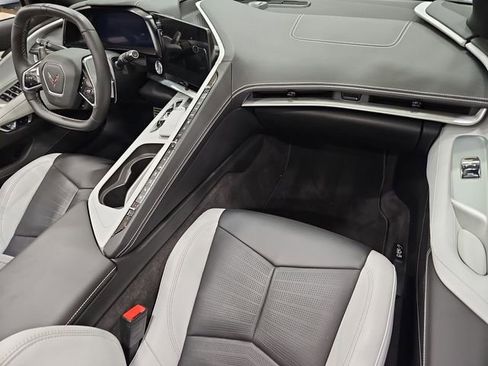 Used 2023 Chevrolet Corvette Stingray Preferred Conv w/ 2LT image 22