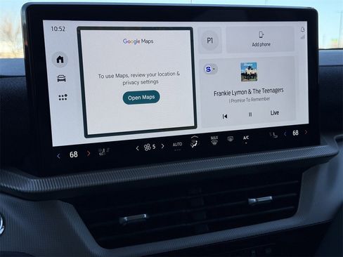 Certified 2025 Ford Explorer Active w/ Active Comfort Package image 17