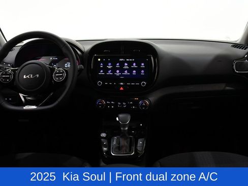 Used 2025 Kia Soul GT-Line w/ GT-Line Technology Package FWD image 8