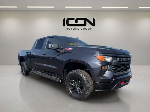 Used 2023 Chevrolet Silverado 1500 Custom Trail Boss AWD/4WD image 7
