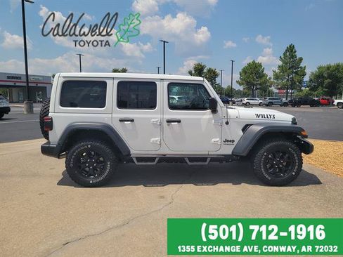 Used 2022 Jeep Wrangler Unlimited Sport AWD/4WD image 4