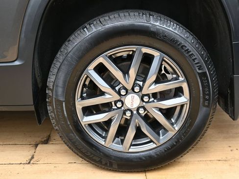 Used 2019 GMC Acadia SLT FWD image 38