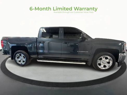 Used 2018 Chevrolet Silverado 1500 LT w/ LT Eassist Package image 8