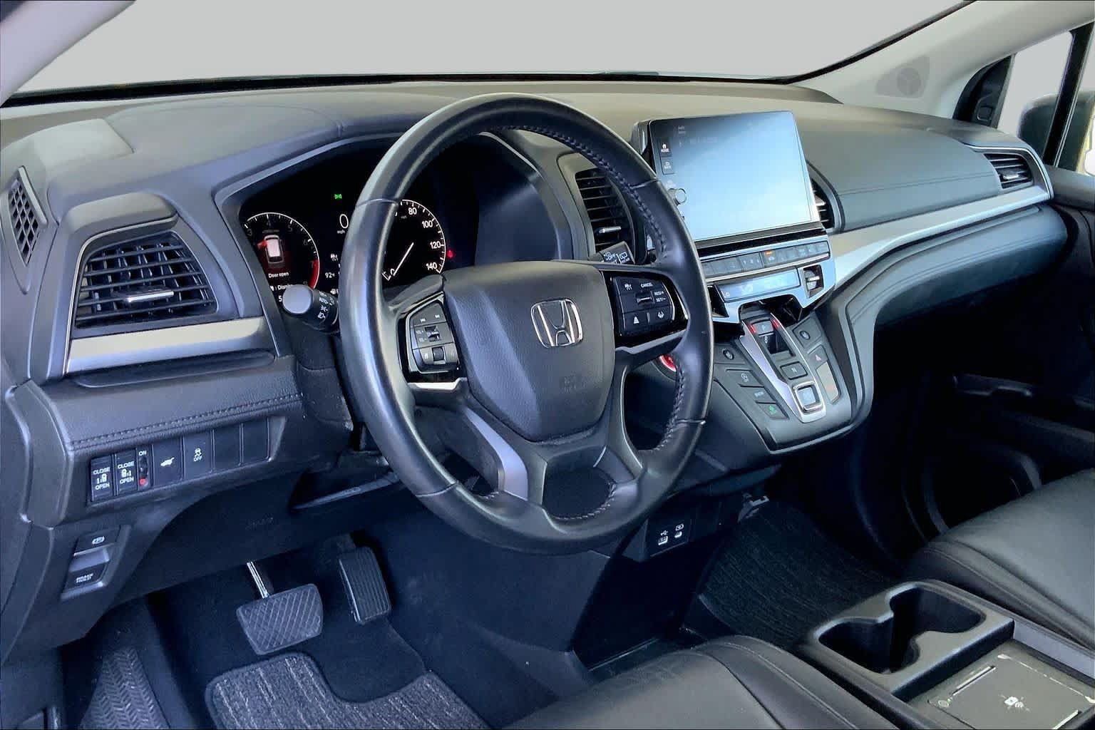 Used 2025 Honda Odyssey EX-L image 18