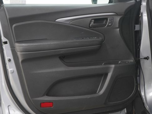 Used 2023 Honda Passport EX-L image 21