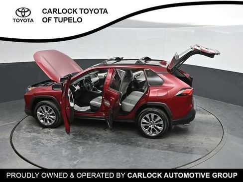 Used 2019 Toyota RAV4 XLE Premium image 53