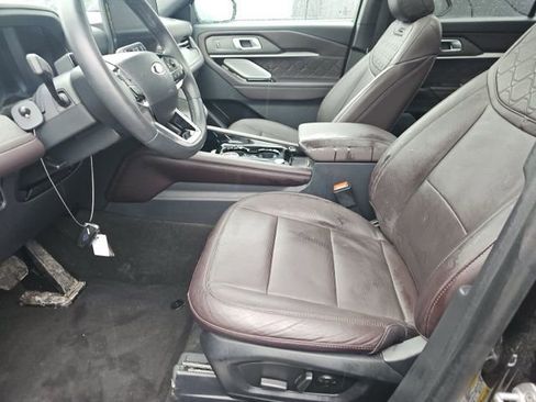 Used 2025 Ford Explorer Platinum w/ LUX Leather Package image 7